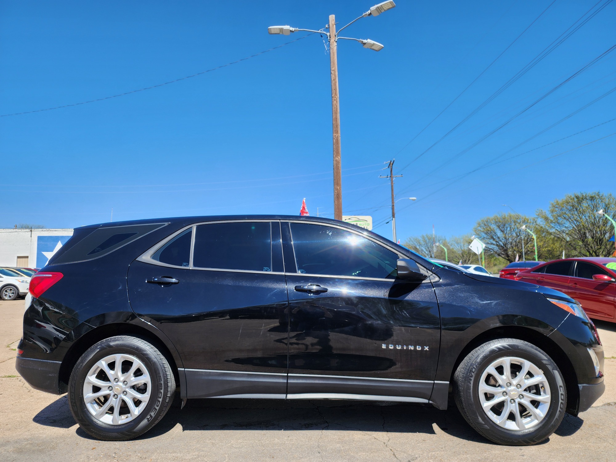 2019 BLACK Chevrolet Equinox LS (3GNAXHEV2KL) with an 1.5L L4 DIR DOHC 16V TURBO engine, 6A transmission, located at 2660 S.Garland Avenue, Garland, TX, 75041, (469) 298-3118, 32.885387, -96.656776 - Photo #2